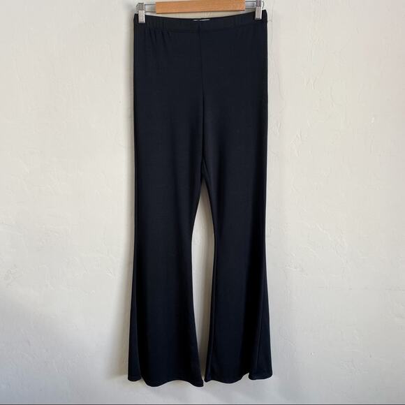 NWT Topshop Black Knit Flare Leg Pull-On Pants - Picture 3 of 7